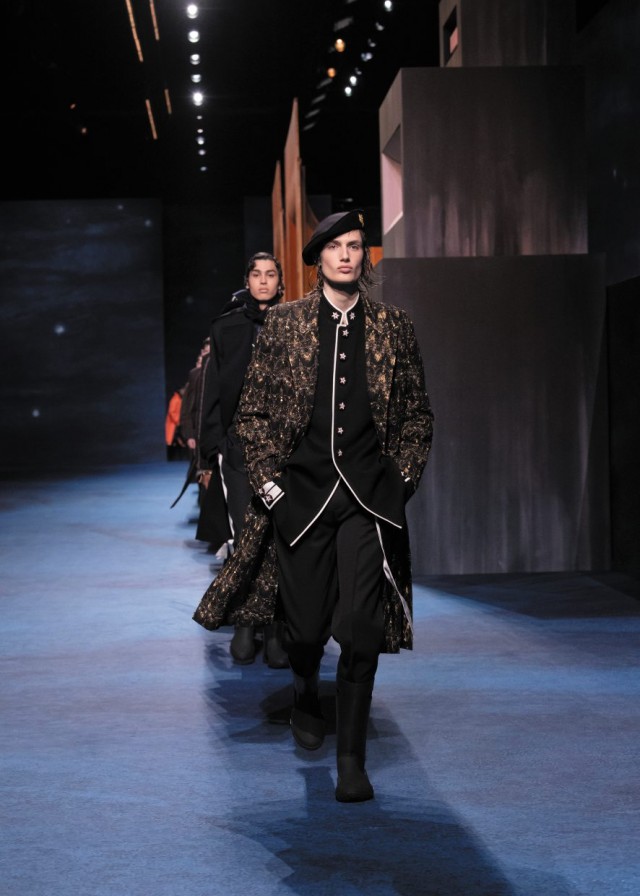 DIOR PRESENTS THE NEW MEN’S COLLECTION F/W 21/22 AT THE PARIS FASHION WEEK